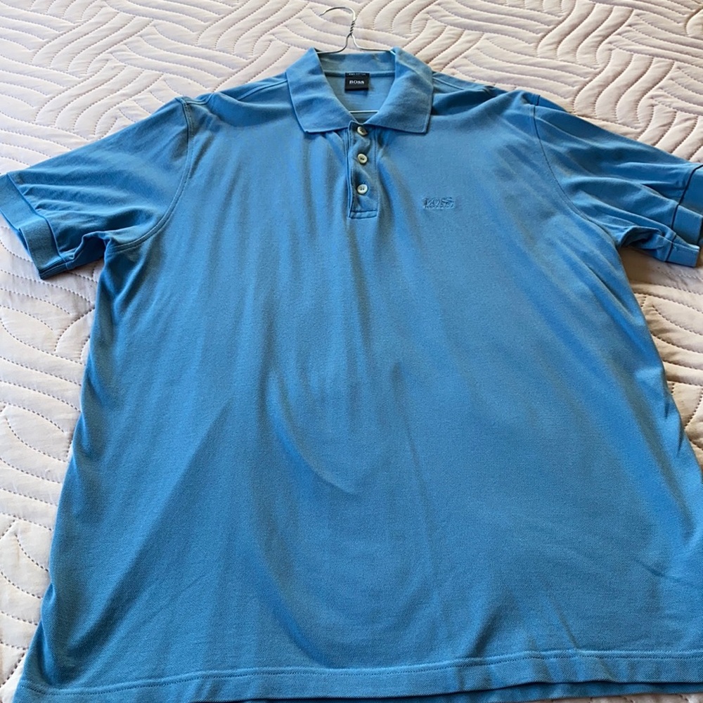 Hugo Boss Men’s Dress Up shirt: Color is Blue:XL
